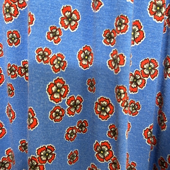 Loft flounce aline  dress. Key hole back. Size medium. Fourth of July - Picture 6 of 8